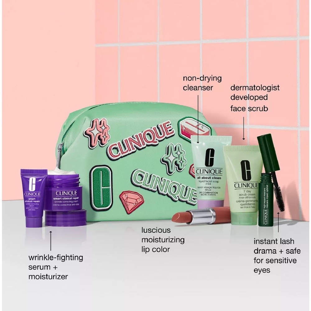 Brand new 7-piece Clinique set Spring 2024